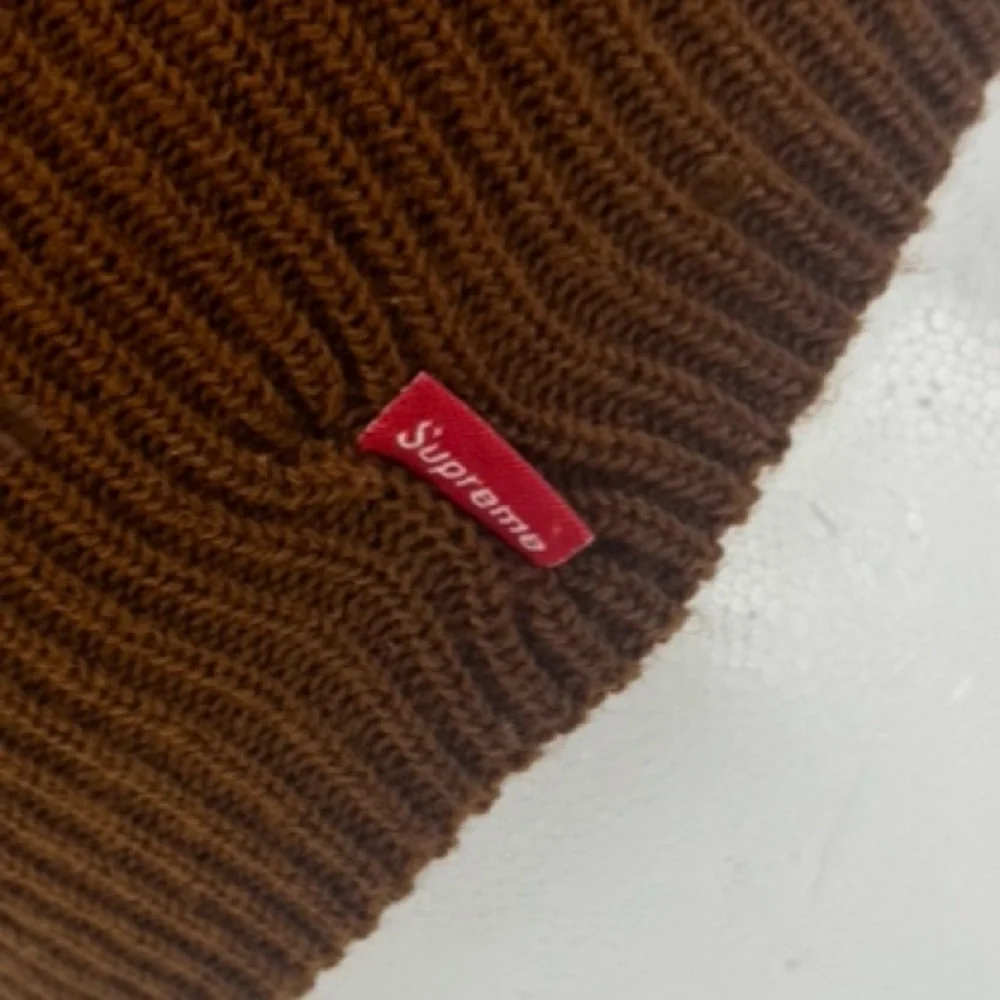 Supreme Ribbed Beanie Hat